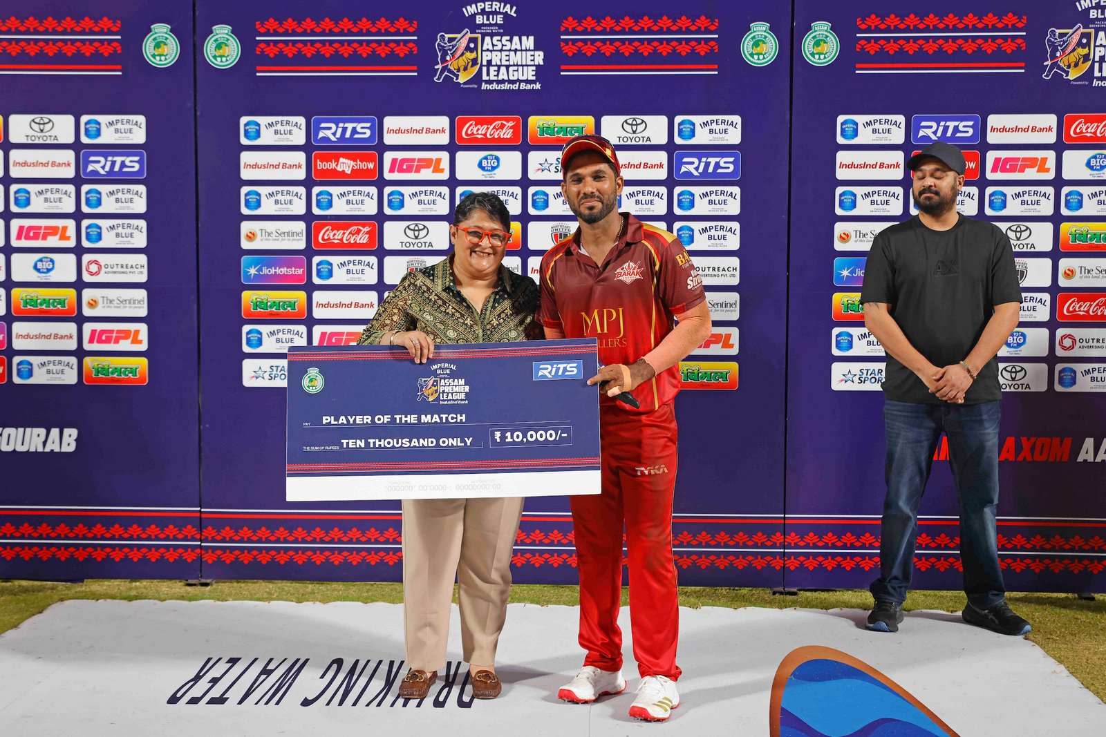 Sibsankar Roy (C) of team Barak Legends wins player of the match during Match 28 of the APL T20 between Dibrugarh Warriors and Barak Legends at ACA Stadium, Barsapara, Guwahati, India, on August 14, 2026.

Photo by R.Param / CREIMAS