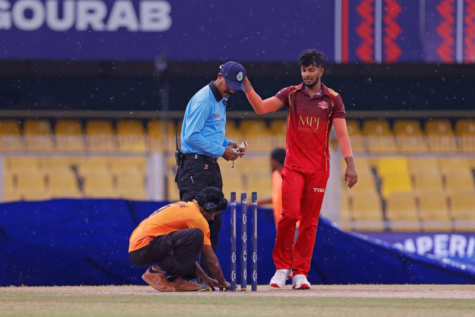Rain stops play during Match 29 of the APL T20 between Charaideo Sunrisers and Barak Legends at ACA Stadium, Barsapara, Guwahati, India, on August 15, 2026.

Photo by R.Param / CREIMAS