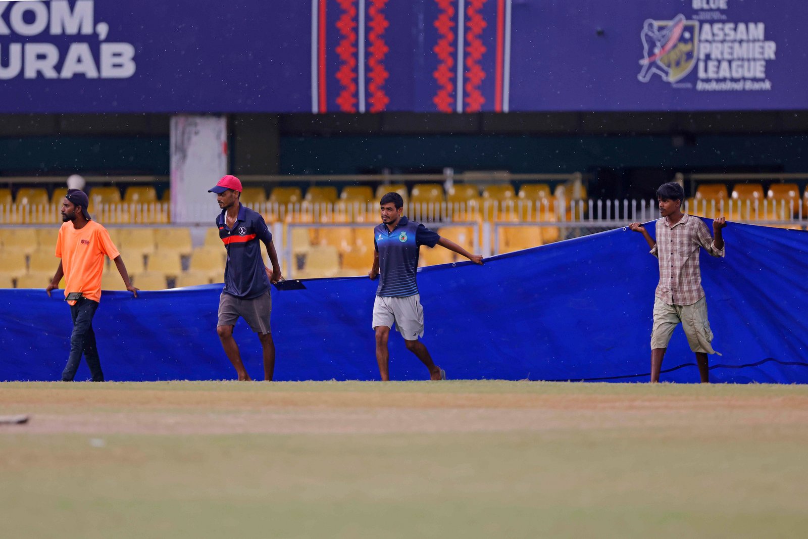 Rain stops play during Match 29 of the APL T20 between Charaideo Sunrisers and Barak Legends at ACA Stadium, Barsapara, Guwahati, India, on August 15, 2026.

Photo by R.Param / CREIMAS