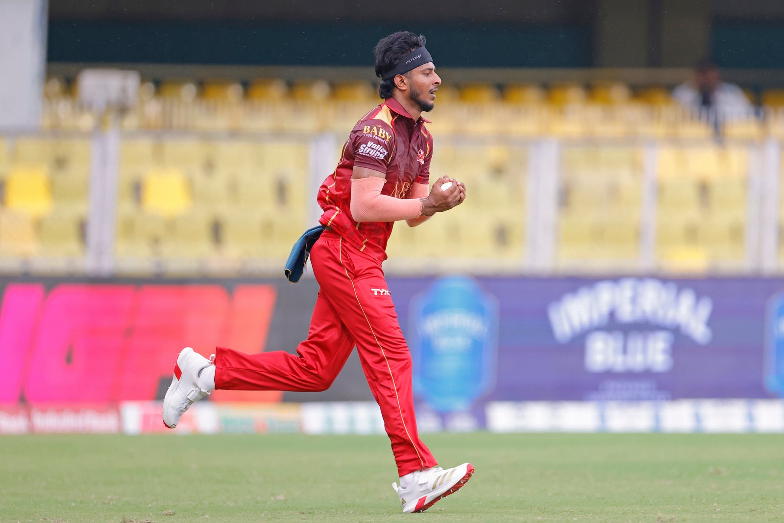 Abdul Ajij Kuraishi of team Barak Legends takes a catch to dismiss Jitu Ali of team Nagaon Rangers during Match 3 of the APL T20 between Barak Legends and Nagaon Rangers at ACA Stadium, Barsapara, Guwahati, India, on August 2, 2026.

Photo by R.Param / CREIMAS